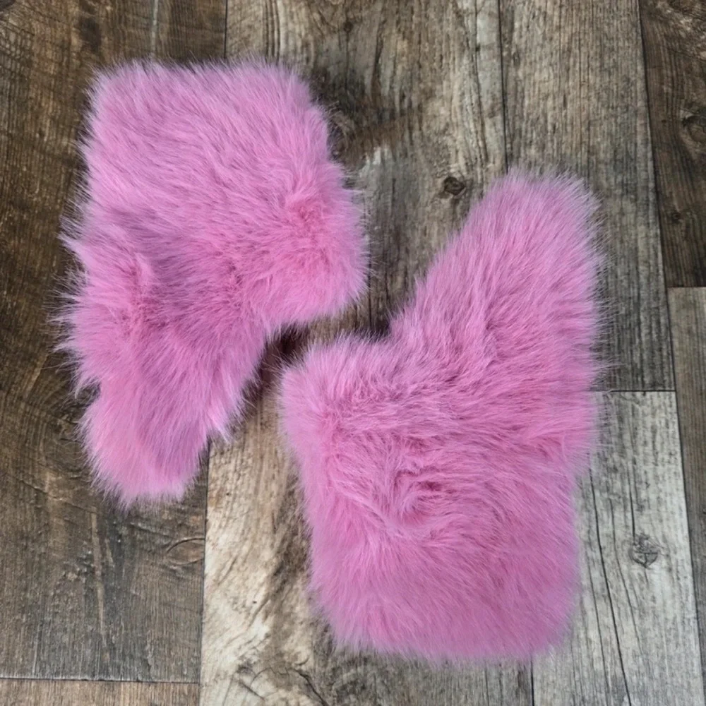 Wild Diva Pink Fuzzy Ankle Booties